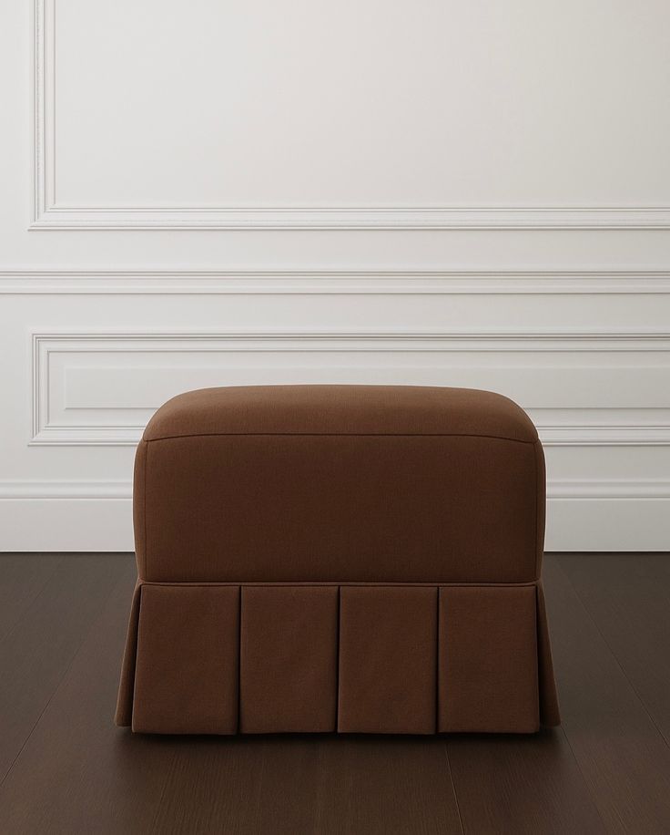 Fixed box pleat ottoman