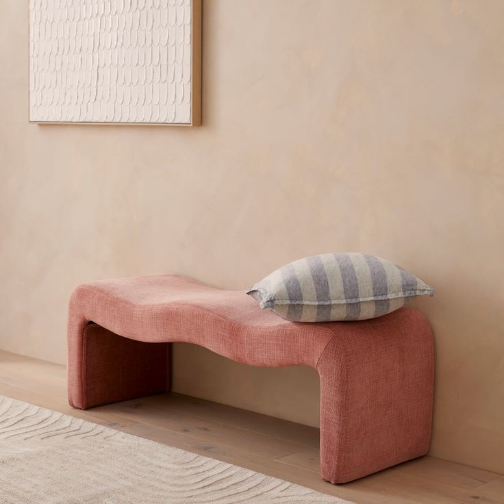 Wave ottoman